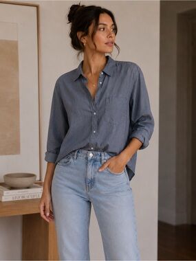 Talula Blue Wash Blouse Relaxed Fit Chambray 100% Cotton Size M Minimalist